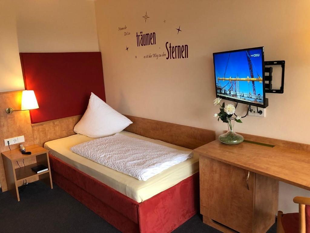 באד שונבורן Hotel Haefner מראה חיצוני תמונה