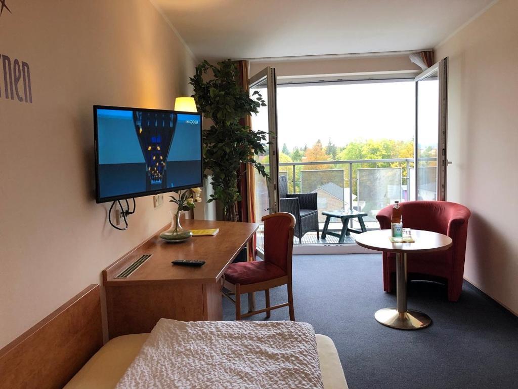 באד שונבורן Hotel Haefner מראה חיצוני תמונה