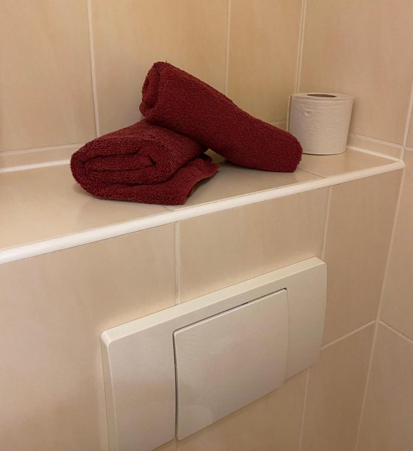 באד שונבורן Hotel Haefner מראה חיצוני תמונה